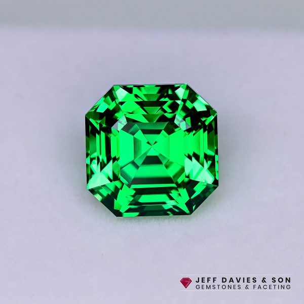 LAB1940a - Jeff Davies & Son Gemstones