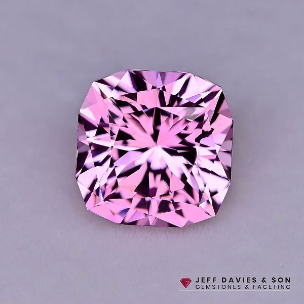 LAB2019a - Jeff Davies & Son Gemstones