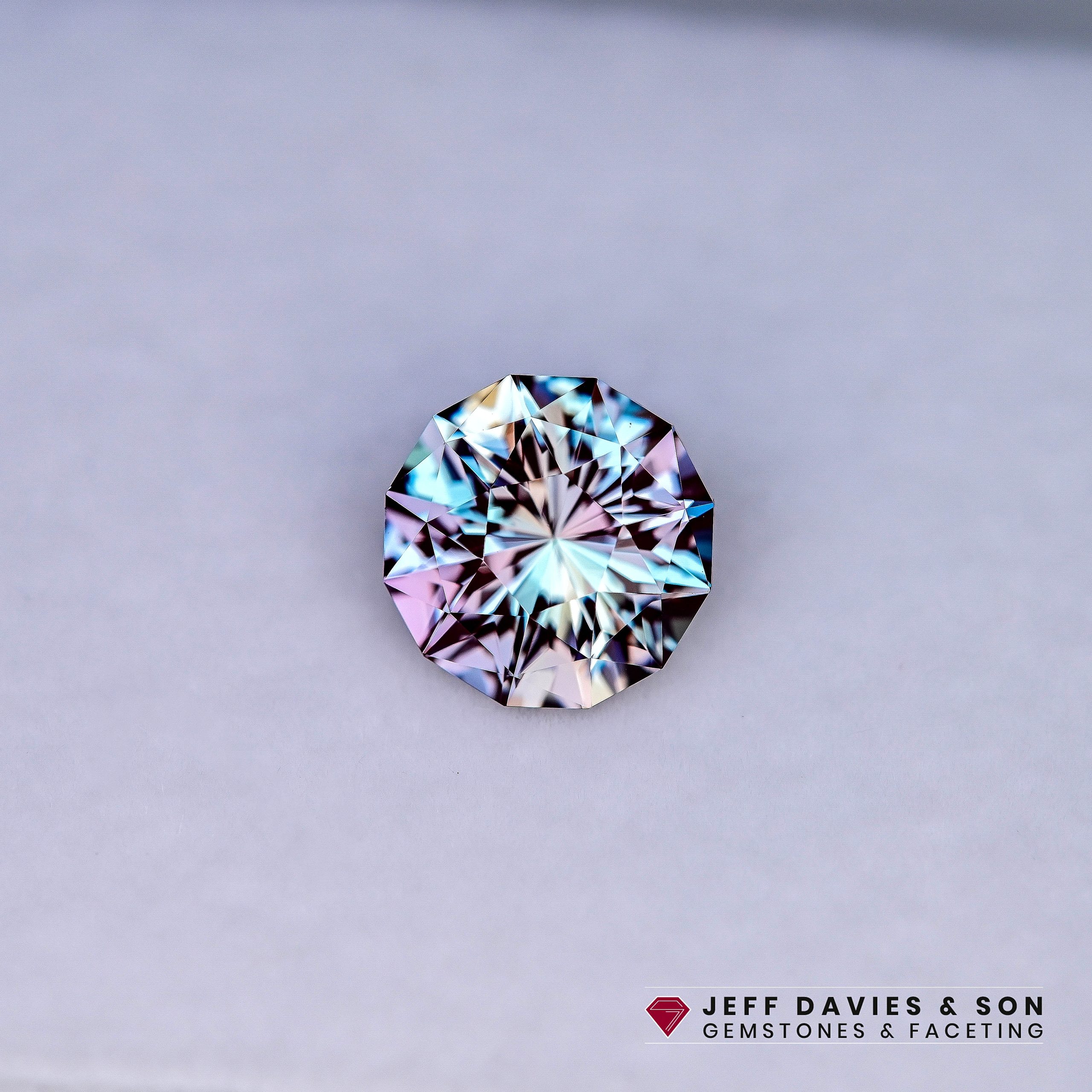 LAB2228b - Jeff Davies & Son Gemstones