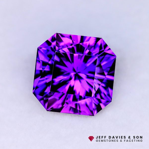 LAB2463a - Jeff Davies & Son Gemstones