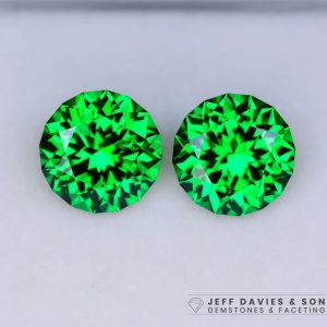 Lab Garnet CTH YAG  - Yttrium Aluminum Garnet - pulled Czochralski - 11.20tcw Pair