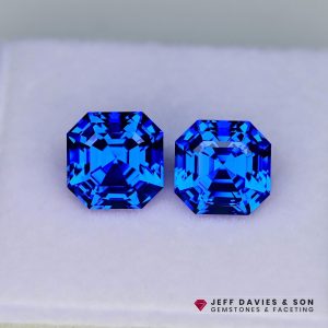 Lab Vivid Cobalt Spinel - 10.19tcw  - 9.4mm Pair