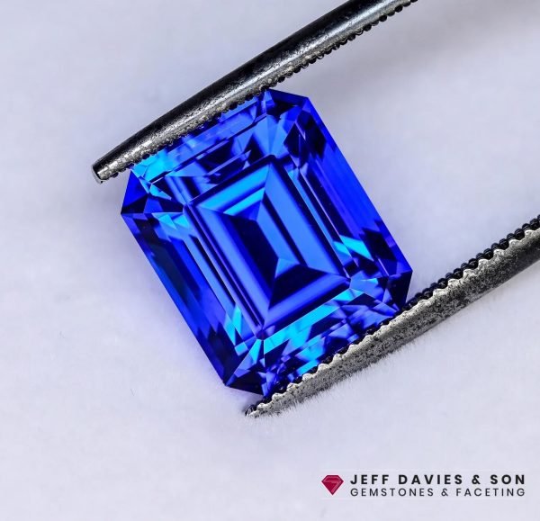 LAB1368ad - Jeff Davies & Son Gemstones