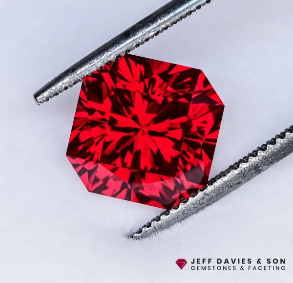 LAB1912ac - Jeff Davies & Son Gemstones