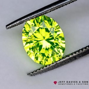 Lab Lumo Garnet LuAG - Lutetium Aluminum Garnet - Pulled Czochralski - 9.38ct