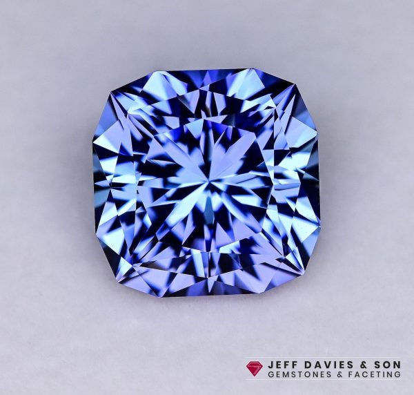 LAB1951ae - Jeff Davies & Son Gemstones