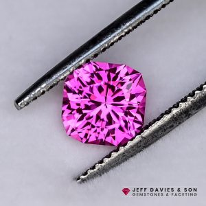 Lab Namya colour Spinel  - Pulled Czochralski - 1.94ct