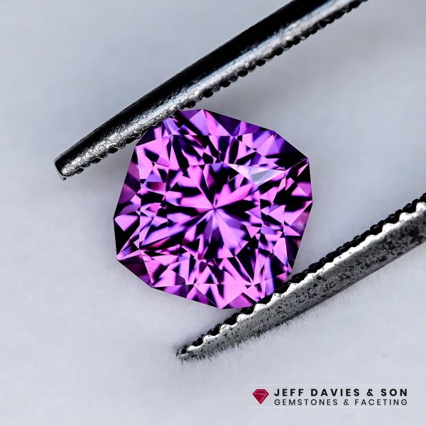 LAB2609a - Jeff Davies & Son Gemstones