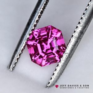 Lab Namya colour Spinel  - Pulled Czochralski - 1.52ct