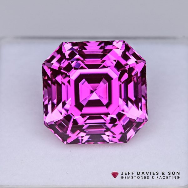 LAB2621a - Jeff Davies & Son Gemstones