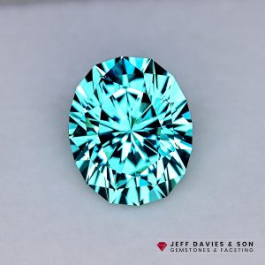 LAB Blue Green (Paraiba Colour) Garnet YAG  -  Yttrium Aluminum Garnet - Pulled Czochralski - 10.49ct