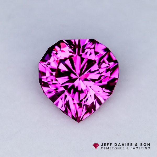 LAB2677a - Jeff Davies & Son Gemstones