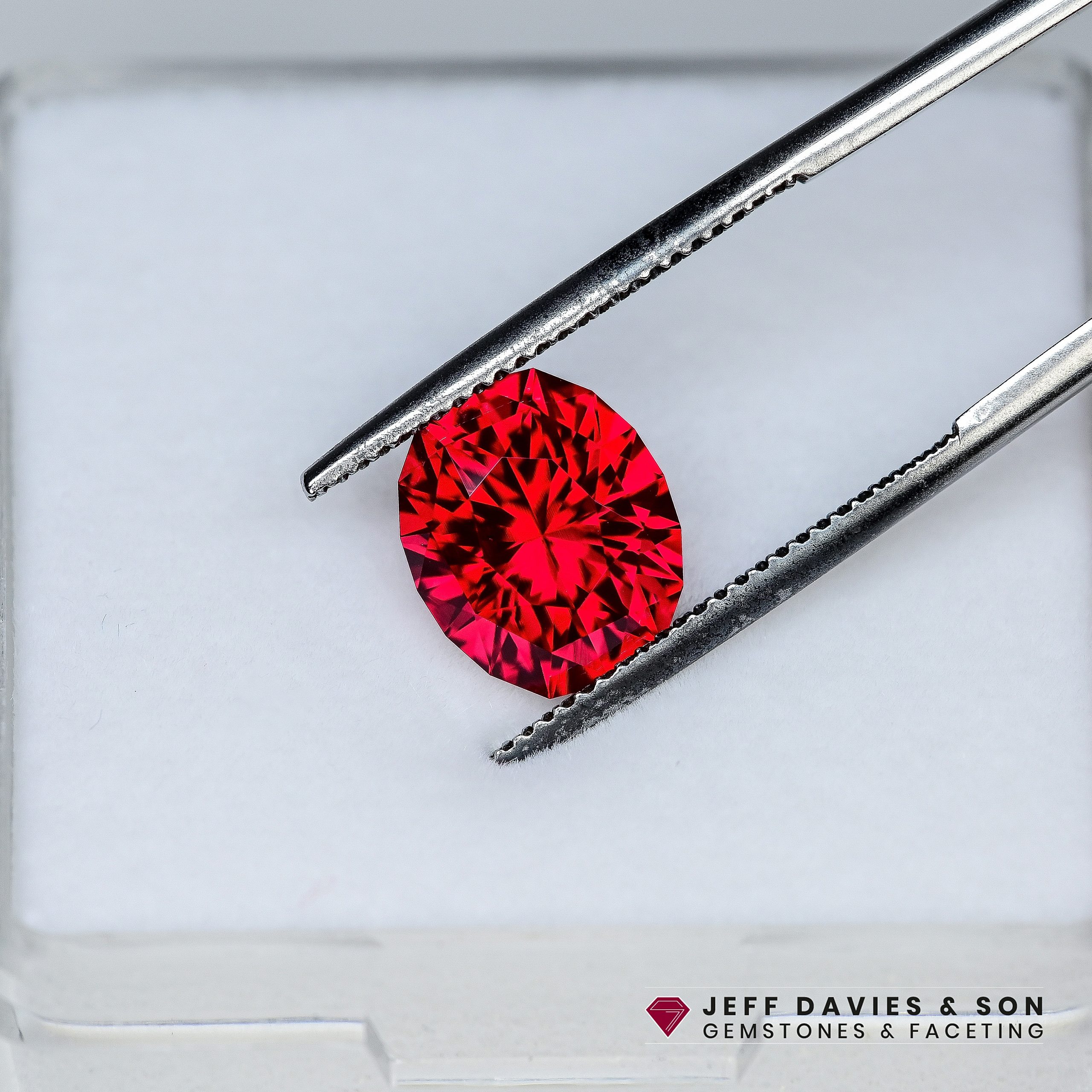 LAB2681b - Jeff Davies & Son Gemstones