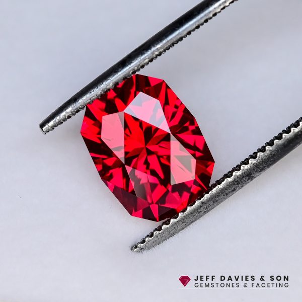 LAB2691a - Jeff Davies & Son Gemstones
