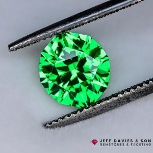 LAB Vanadium YAG - Yttrium Aluminum Garnet - Pulled Czochralski - 4.45ct