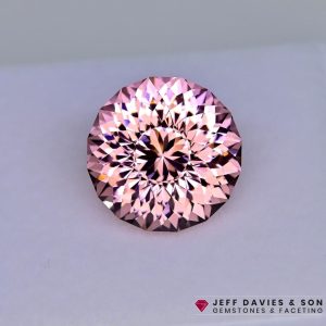 Lab Garnet ER YAG - Yttrium Aluminum Garnet - pulled Czochralski - 18.48ct