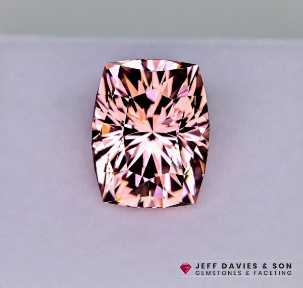 LAB1905a - Jeff Davies & Son Gemstones