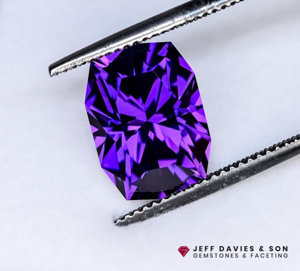 LAB2477aa - Jeff Davies & Son Gemstones