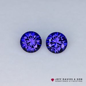 Lab Tanzanite Colour Garnet YAG - Yttrium Aluminum Garnet - pulled Czochralski - 2.35tcw - 6 mm Pair