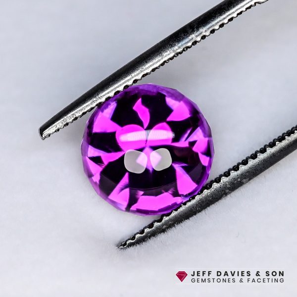 LAB2705a - Jeff Davies & Son Gemstones