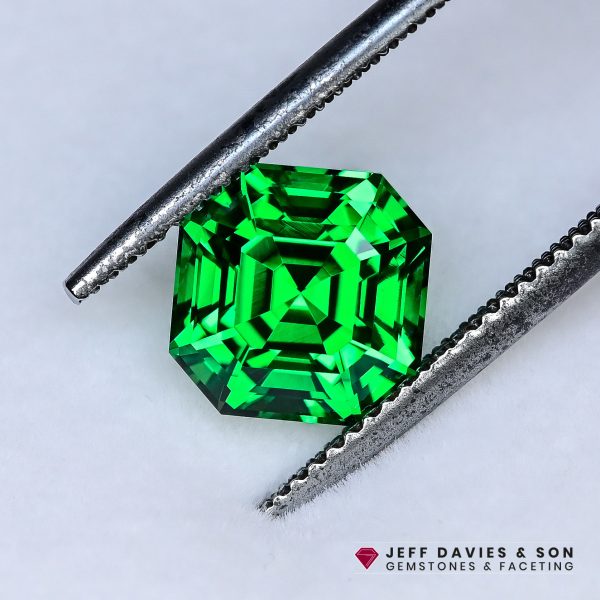 LAB2745a - Jeff Davies & Son Gemstones