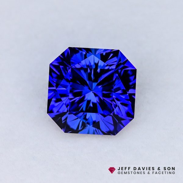 LAB2747a - Jeff Davies & Son Gemstones