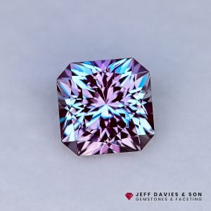 LAB Alexandrite - pulled Czochralski - 2.85ct