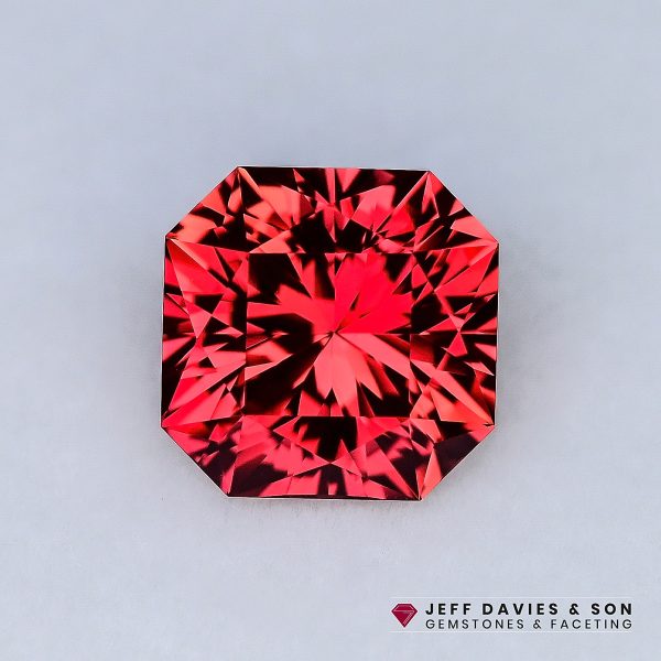 LAB2766a - Jeff Davies & Son Gemstones