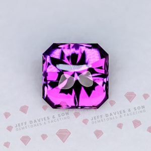 Lab Purple  Sapphire  (Buff ToP) - 3.39ct