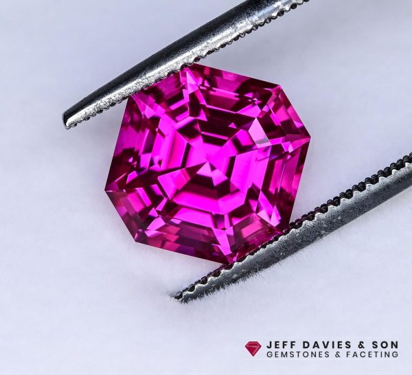 LAB1224aa - Jeff Davies & Son Gemstones
