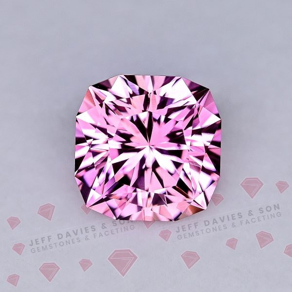 LAB2836a - Jeff Davies & Son Gemstones