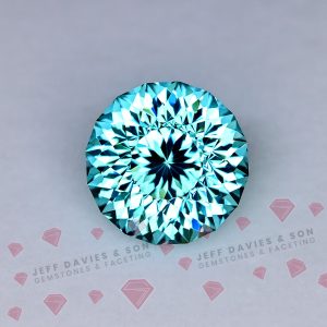 LAB Blue Green (Paraiba Colour) Garnet YAG  -  Yttrium Aluminum Garnet - Pulled Czochralski - 9.26ct
