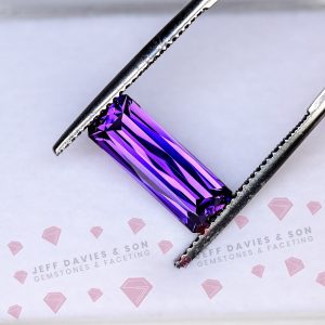 Lab Purple/Blue  Sapphire - 4.05ct
