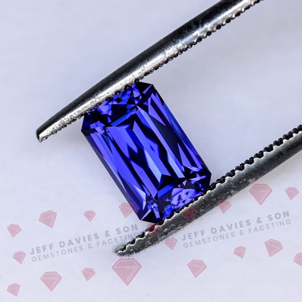 LAB2906a - Jeff Davies & Son Gemstones