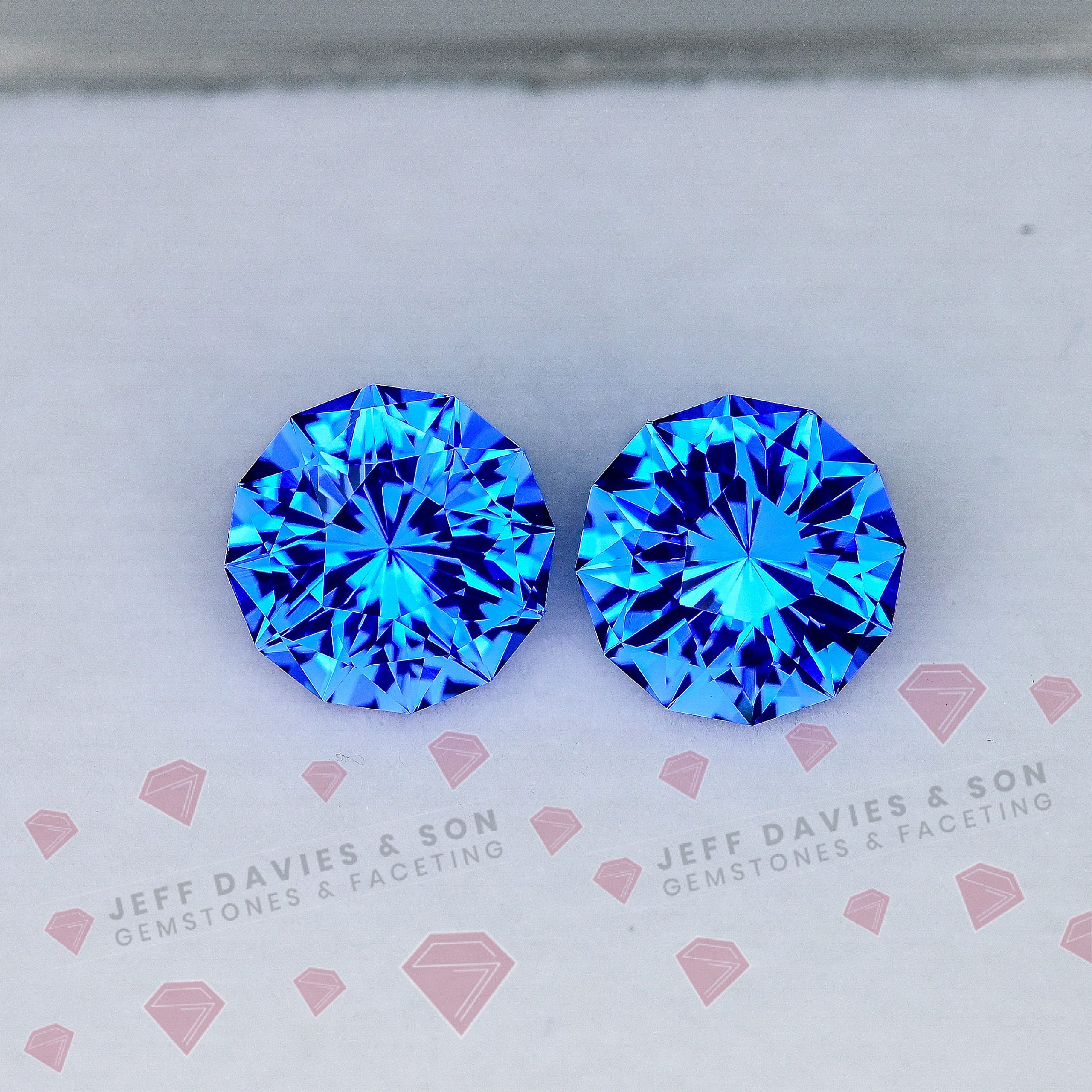 LAB2044aa - Jeff Davies & Son Gemstones
