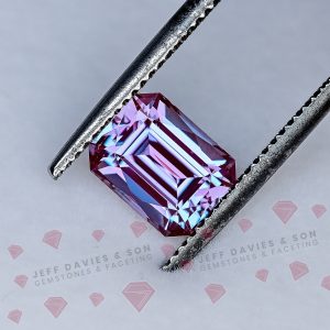LAB Alexandrite - pulled Czochralski - 3.06ct