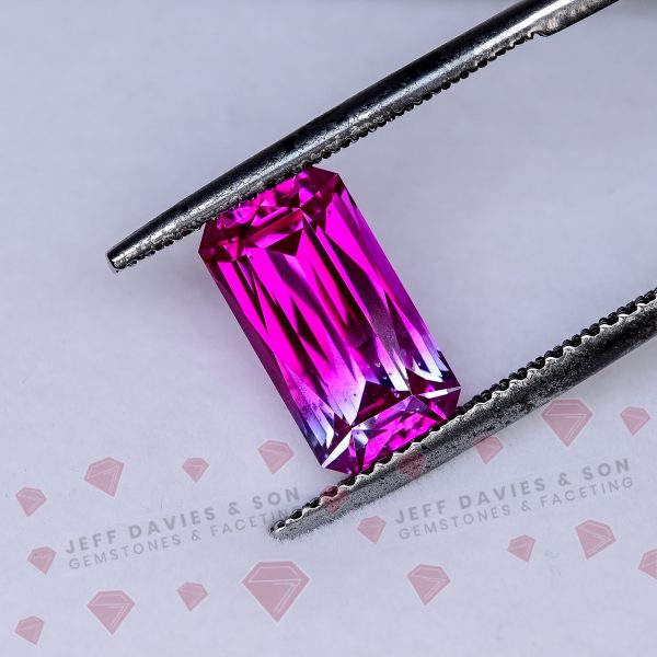 CL1910a - Jeff Davies & Son Gemstones