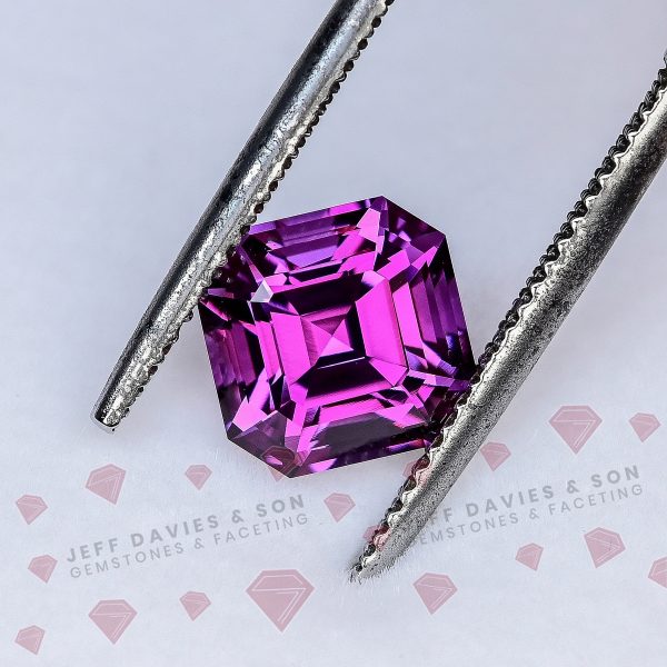 CL1917a - Jeff Davies & Son Gemstones