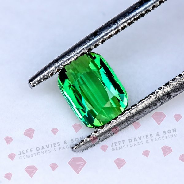 JDS2630a - Jeff Davies & Son Gemstones