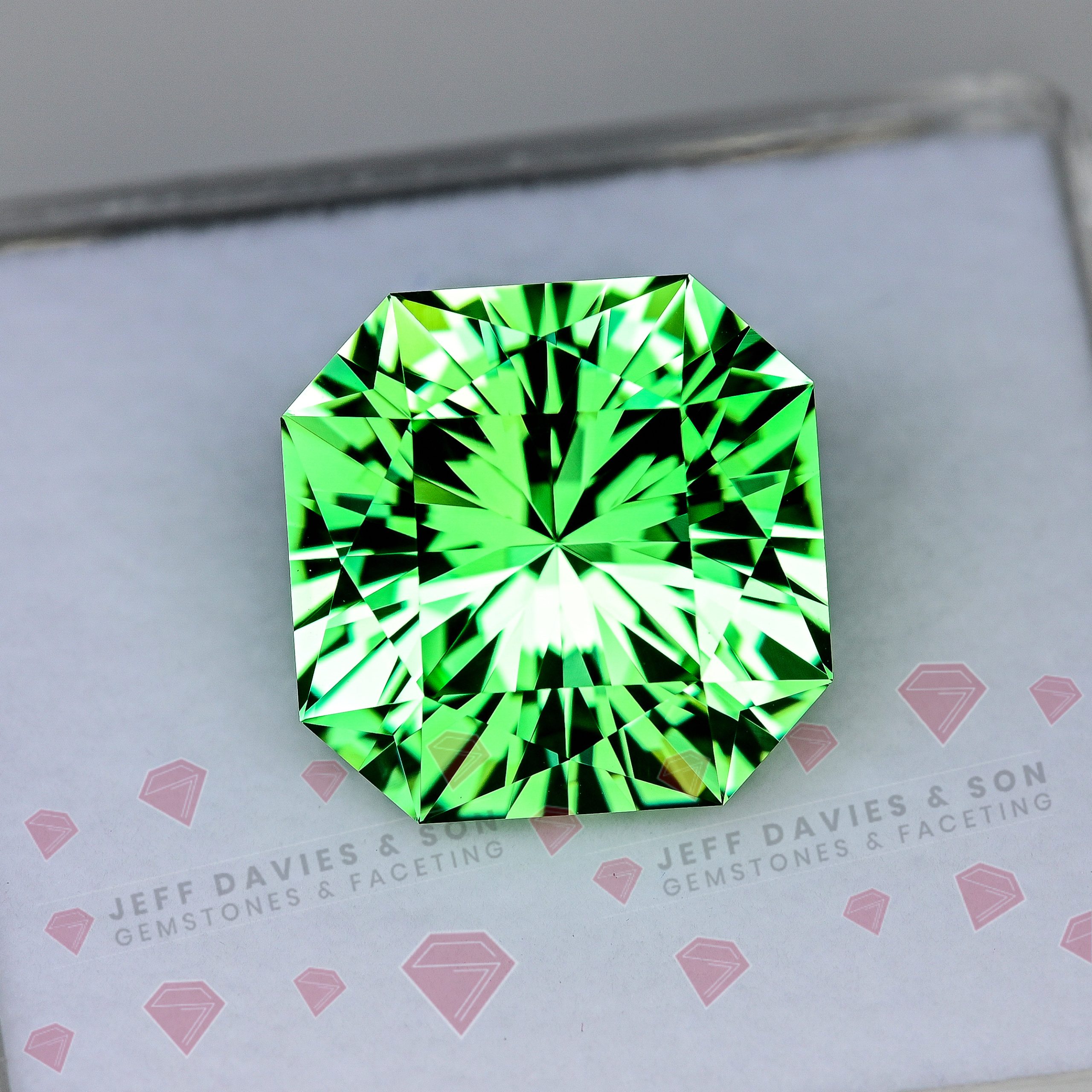 LAB1271ac - Jeff Davies & Son Gemstones