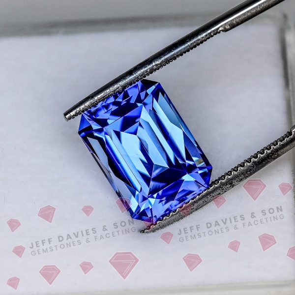 LAB2967a - Jeff Davies & Son Gemstones