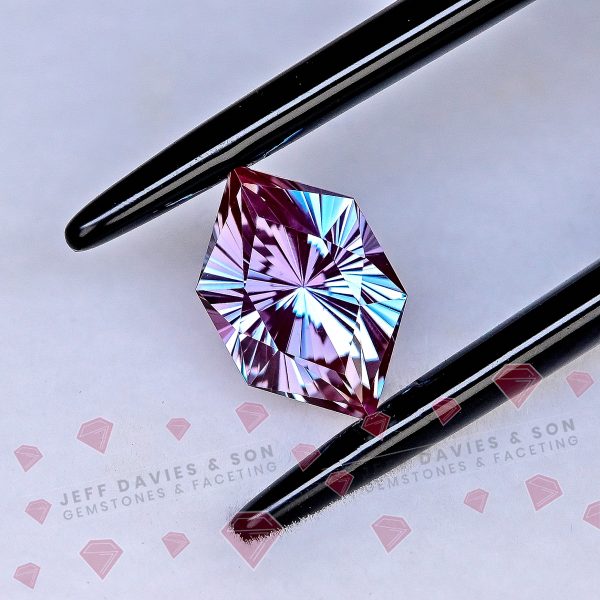 LAB3043a - Jeff Davies & Son Gemstones