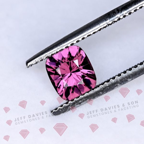 JDS2642a - Jeff Davies & Son Gemstones