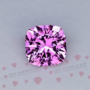 Lab Pink Sapphire - Pulled Czochralski - 4.28ct