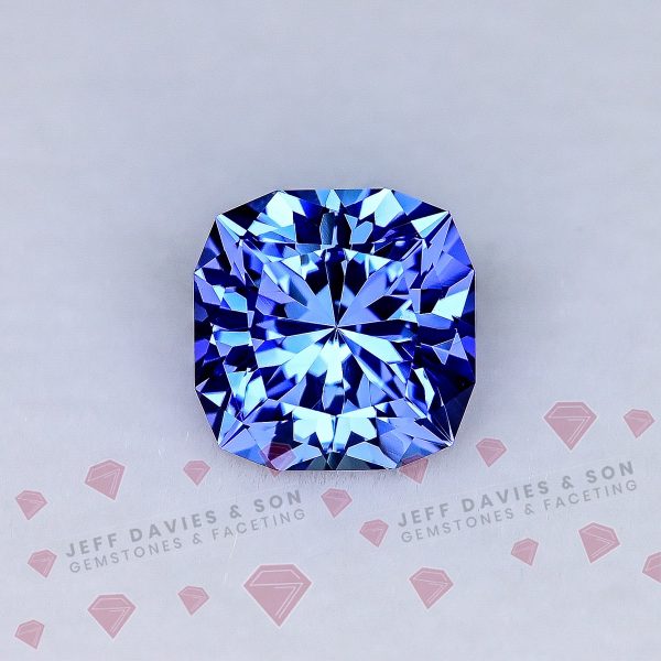 LAB3106a - Jeff Davies & Son Gemstones