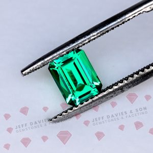 LAB3110a - Jeff Davies & Son Gemstones