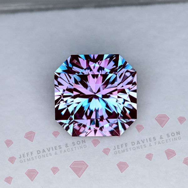 LAB3122a - Jeff Davies & Son Gemstones